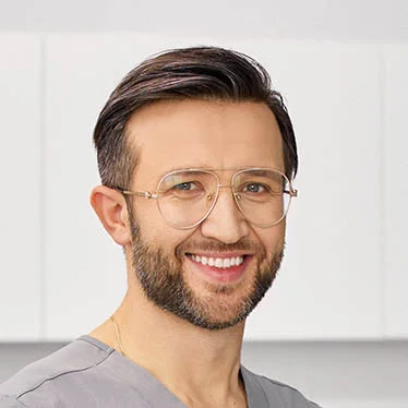 dr n. med. Maciej Cićkiewicz - ortodonta Cićkiewicz Clinic